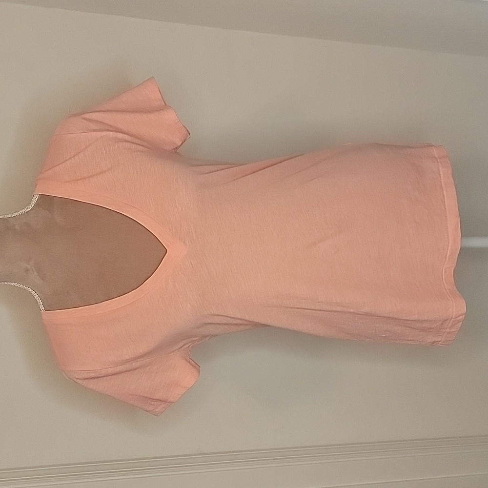 J Crew Slub Cotton Tee, Size M, Cantaloupe Color, NWOT. V Neck